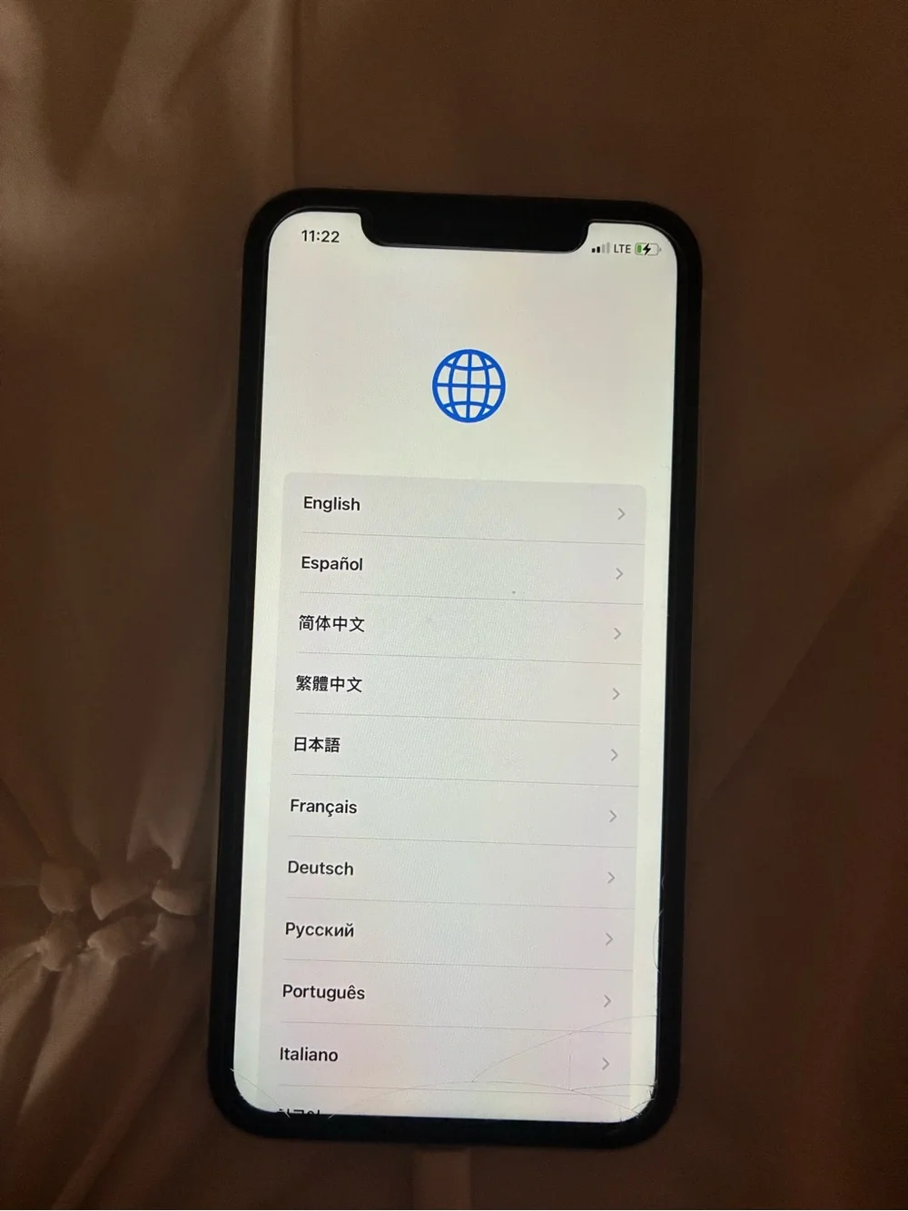 Apple back cracked